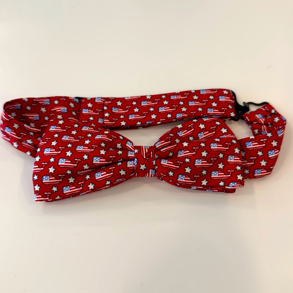 Vineyard Vines adjustable silk bow tie